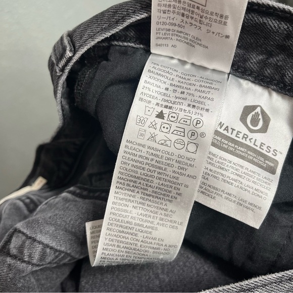 Levi's High Loose Taper Jeans Women’s Size 34 Lose Control Black - Picture 7 of 16